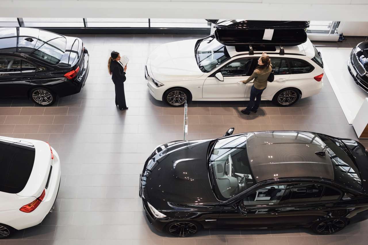 visit auto delovi