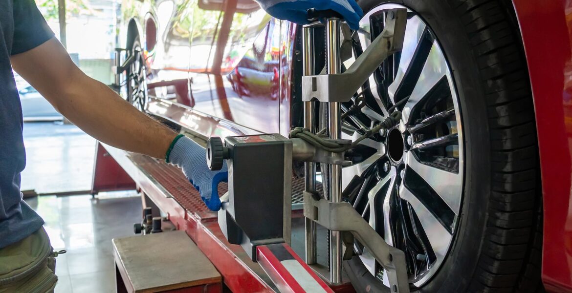 Pros & Cons Of Wheel Alignment For Your Vehicle