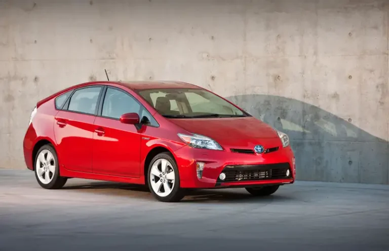 Why Families Prefer to Buy New Toyota Vehicles for Safety?